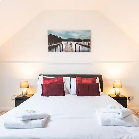 Lovely 2 Bed Flat Located Inside City Bar Walls! شقة يورك